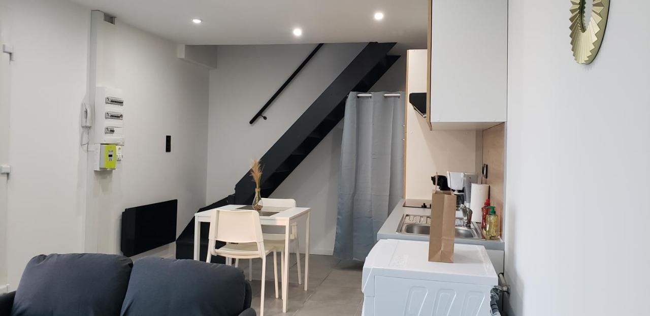 La Plume D'Or - Wifi - Parking Prive Appartement Lens Buitenkant foto